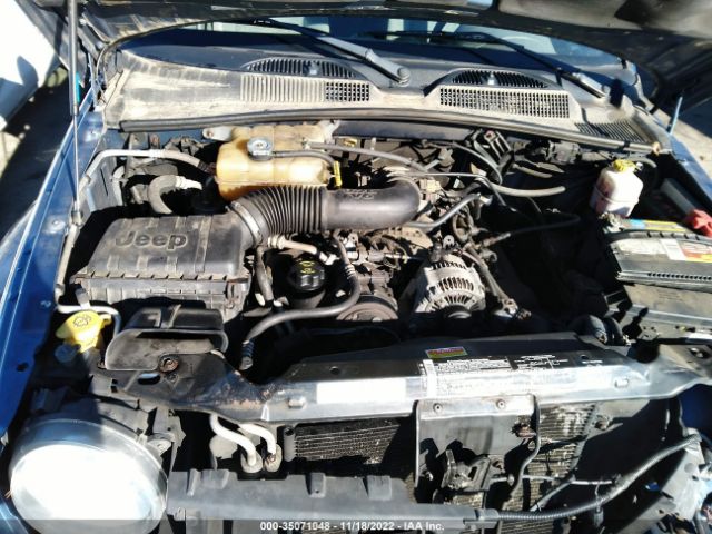 1J4GL48K75W522559 Jeep Liberty Sport