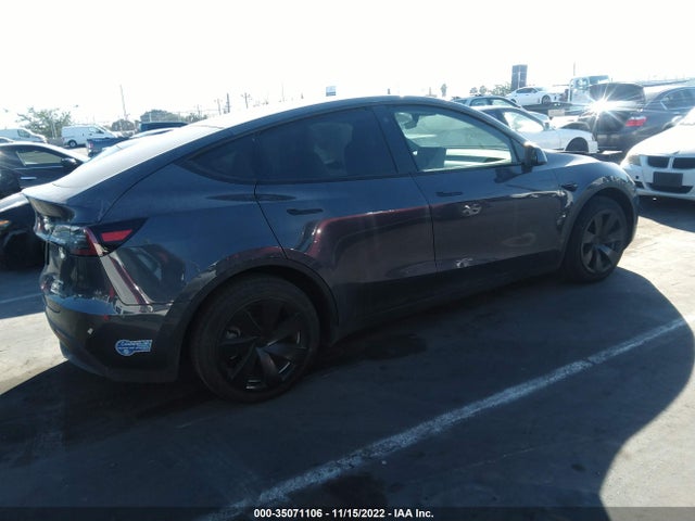 Tesla Model Y Long Range 2021 5YJYGDEE6MF201676 Image 5
