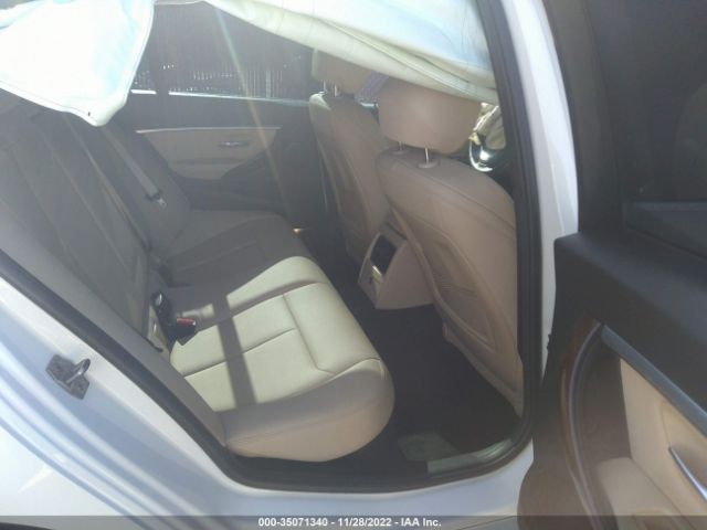 WBA8B9C32HK885581 BMW 3 Series 330i