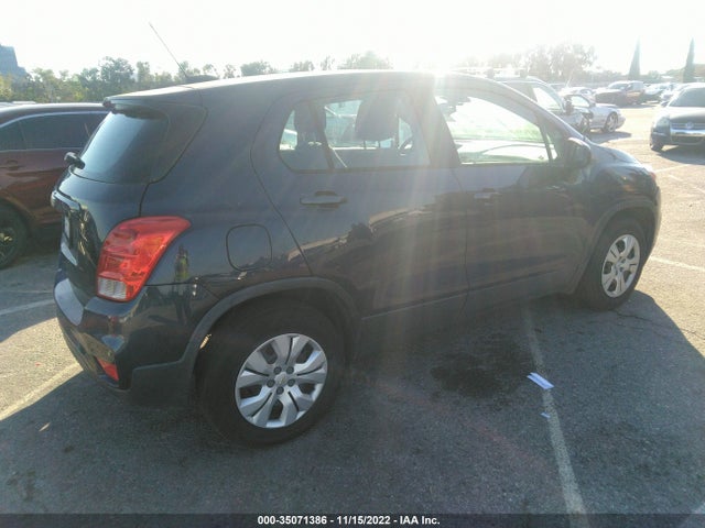 2018 Chevrolet Trax, VIN: 3GNCJKSB3JL334443
