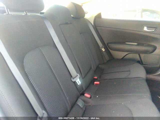 KIA Optima Lx 2018 5XXGT4L36JG264052 Image 9