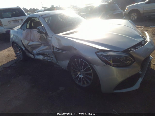 2017 Mercedes-Benz SLK-Class, VIN: WDDPK3JA7HF138666