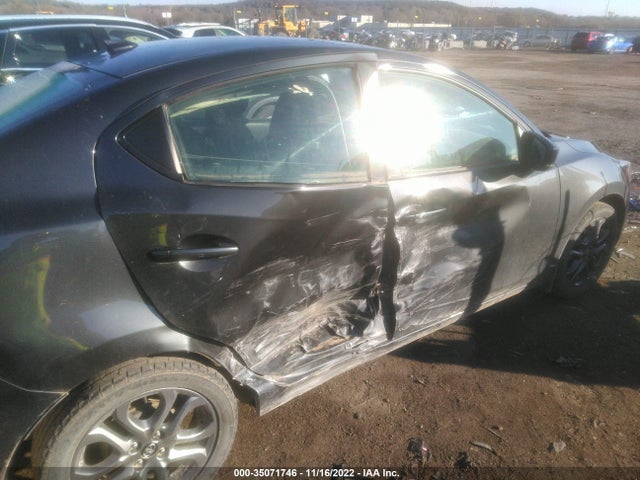 2020 Toyota Yaris, VIN: 3MYDLBYV0LY715148