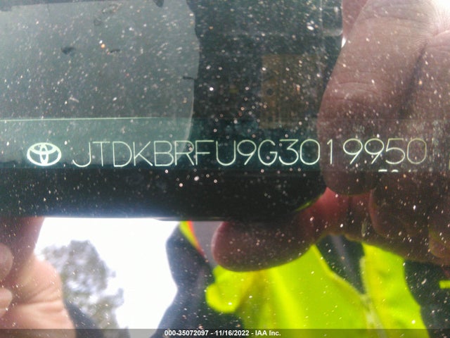 Toyota Prius Two 2016 JTDKBRFU9G3019950 Image 14
