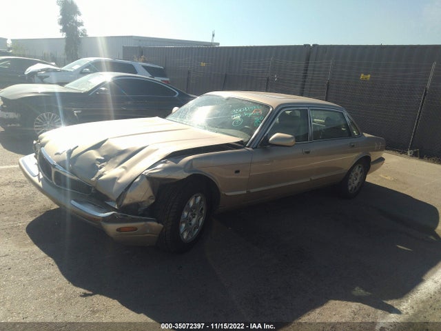 SAJHX6247WC840092 Jaguar XJ