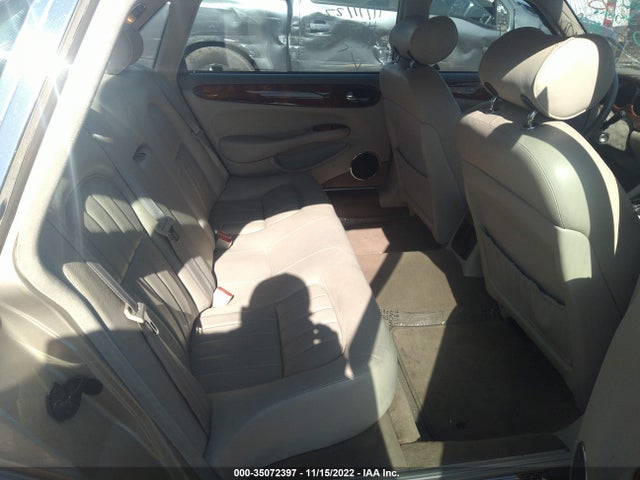 SAJHX6247WC840092 Jaguar XJ