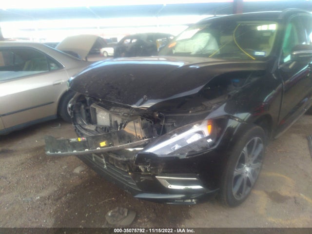 2021 Volvo XC60, VIN: YV4102DL1M1860488