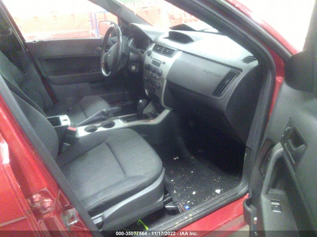 2011 FORD FOCUS SE VIN: 1FAHP3FN4BW106024