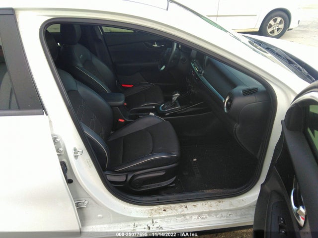 2021 KIA FORTE GT LINE VIN: 3KPF34ADXME394453