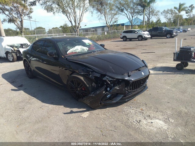 2022 Maserati Ghibli, VIN: ZAM57YSM2N1381024