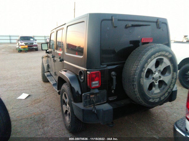 2017 Jeep Wrangler, VIN: 1C4HJWEG8HL572209