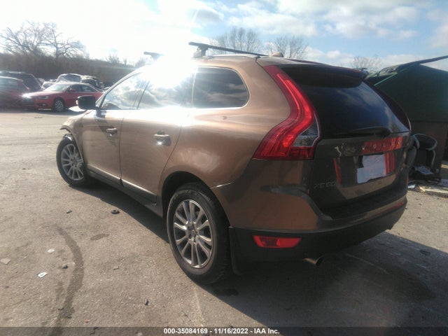 2010 VOLVO XC60 3.0T VIN: YV4992DZ4A2123501