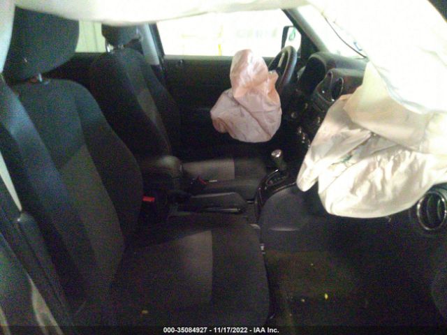 1C4NJPBB1HD120971 Jeep Patriot Sport
