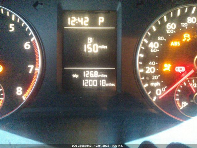 1VWAT7A31EC045948 Volkswagen Passat 1.8t Wolfsburg Edition