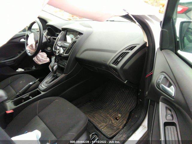 2018 FORD FOCUS SEL VIN: 1FADP3M2XJL263290
