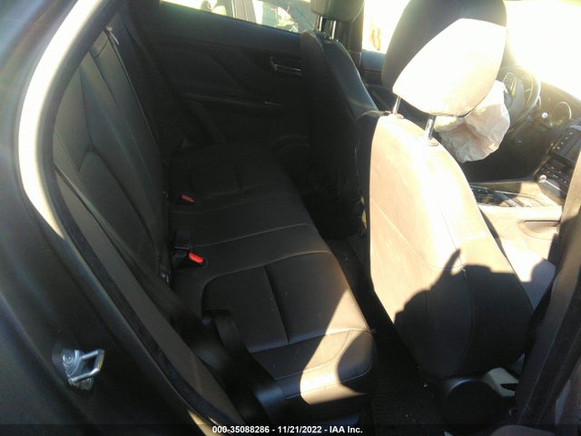 SADCJ2BN5HA091341 Jaguar F-pace 20d Premium
