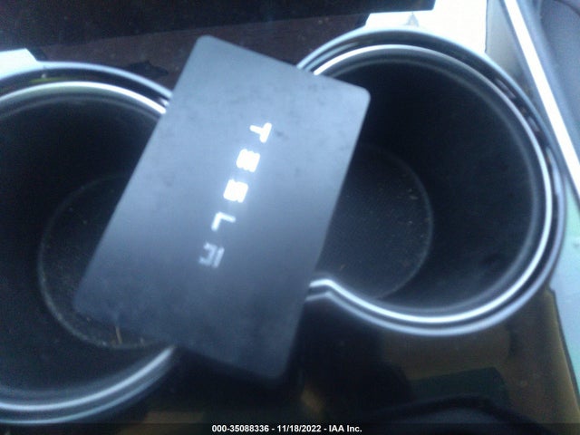 Tesla MODEL 3 2019 5YJ3E1EA8KF305840 Image 3