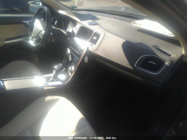 2018 Volvo S60, VIN: YV140MTL9J2457257