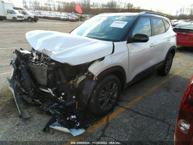 KNDEU2AA8M7056407 KIA SELTOS S