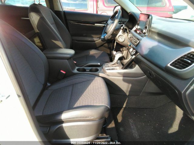 KNDEU2AA8M7056407 KIA SELTOS S
