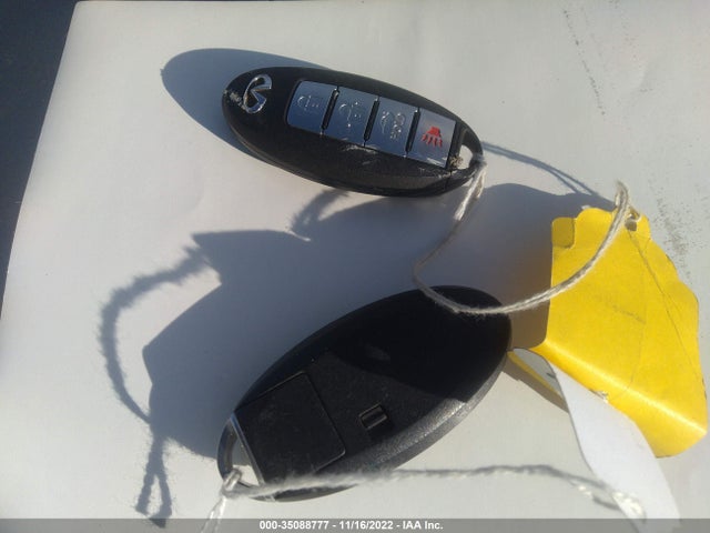 2017 Infiniti Q70, VIN: JN1BY1AR8HM770832