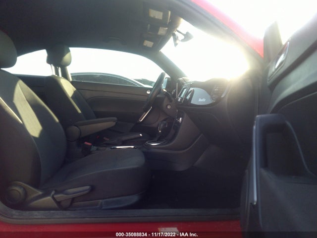 2016 Volkswagen Beetle, VIN: 3VWF07AT6GM615071