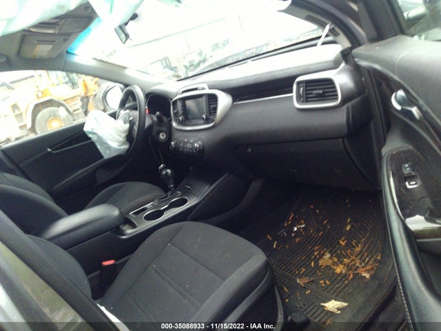 2018 KIA SORENTO LX VIN: 5XYPGDA38JG430767