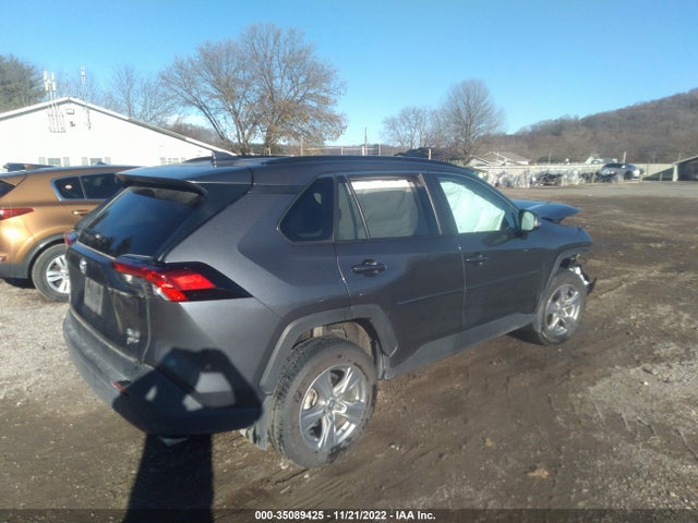 2022 TOYOTA RAV4 XLE VIN: 2T3P1RFV3NC281024