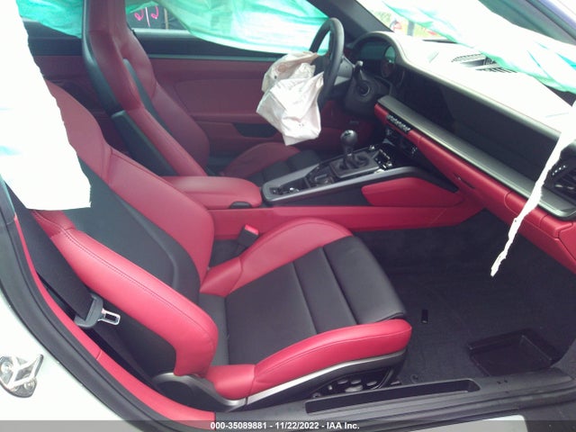 2021 Porsche 911, VIN: WP0AB2A97MS221239