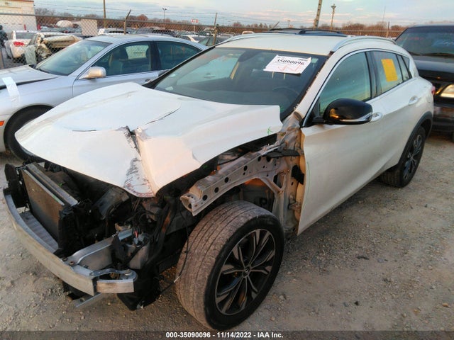 2018 Infiniti QX30, VIN: SJKCH5CR8JA060792