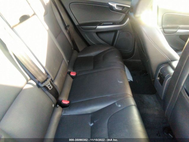 YV140MEK0H1331275 Volvo V60 Premier