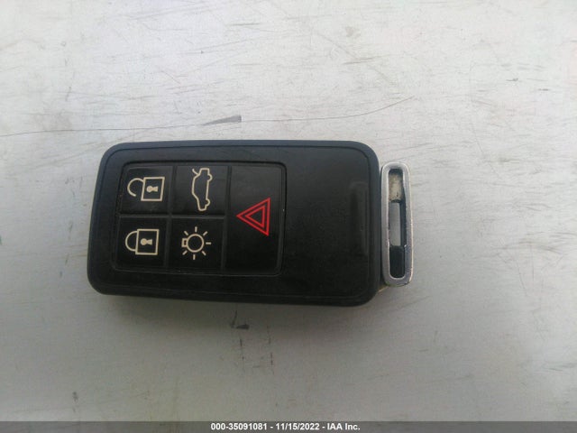 Volvo S60 2012 YV1622FS0C2122319 Image 3