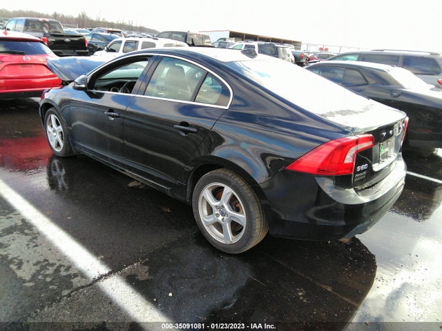 Volvo S60 2012 YV1622FS0C2122319 Image 4
