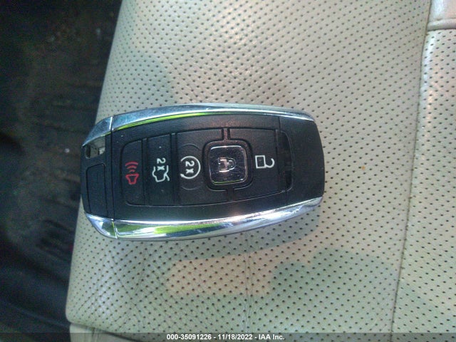 Lincoln MKZ 2017 3LN6L5F99HR662171 Image 3