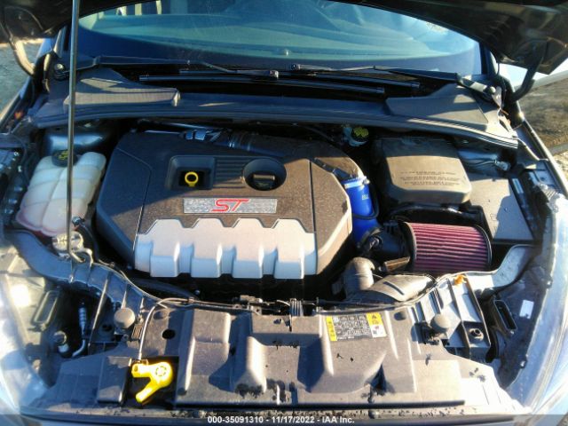 1FADP3L94GL213122 Ford FOCUS ST