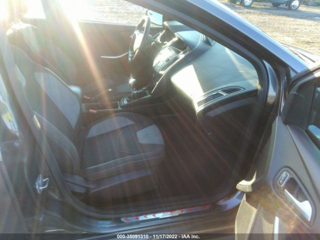 1FADP3L94GL213122 Ford FOCUS ST