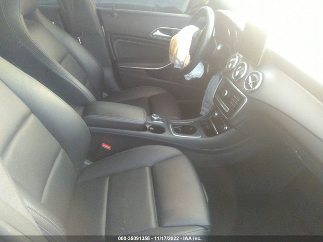 2019 Mercedes-Benz CLA-Class, VIN: WDDSJ4EB9KN759989