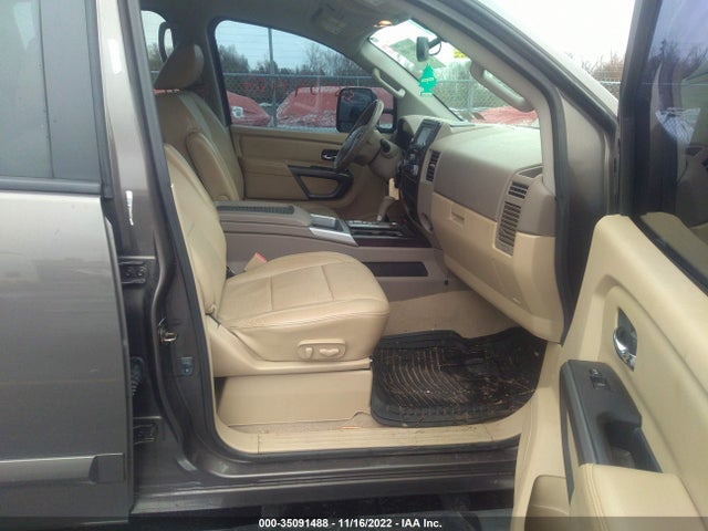 2015 Nissan Titan, VIN: 1N6AA0EC7FN508821