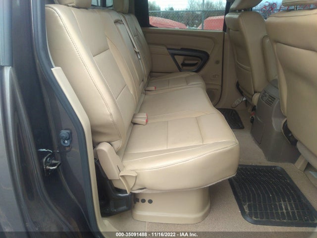 2015 Nissan Titan, VIN: 1N6AA0EC7FN508821