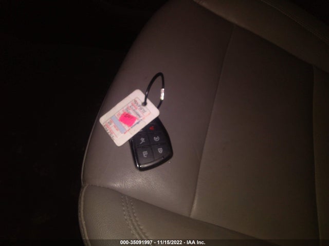 Chevrolet Suburban Z71 2021 1GNSKDKD7MR309919 Image 11