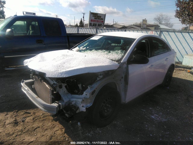 Chevrolet CRUZE LS 2015 1G1PA5SH4F7188235 Image 2