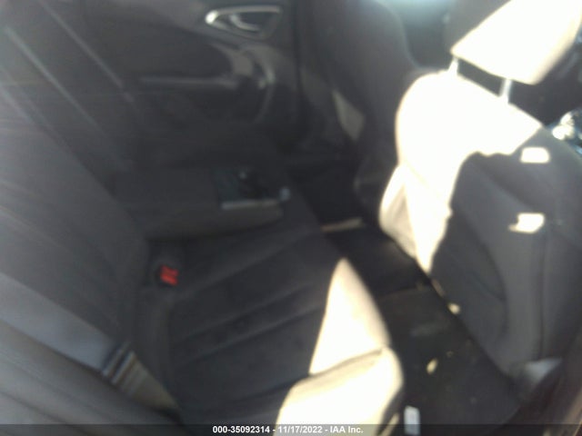 2015 Chrysler 200, VIN: 1C3CCCAB2FN738405