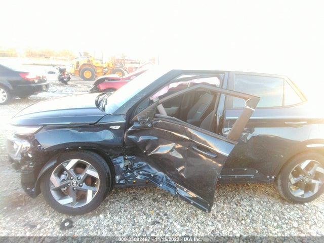 2022 Hyundai Venue, VIN: KMHRC8A33NU180785