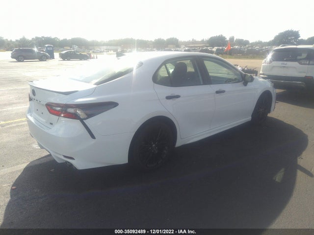 2022 Toyota Camry, VIN: 4T1G11AK1NU028452