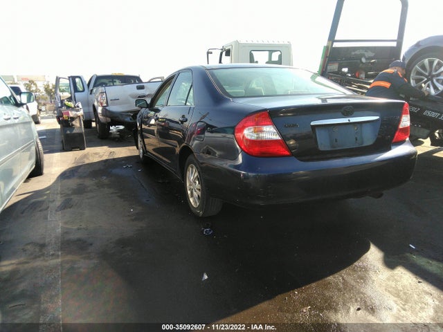 2004 TOYOTA CAMRY LE/XLE VIN: 4T1BF32K94U079220