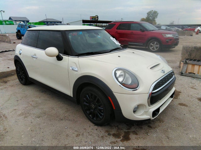 2016 Mini Cooper, VIN: WMWXP7C57G2A43128