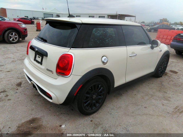 2016 Mini Cooper, VIN: WMWXP7C57G2A43128