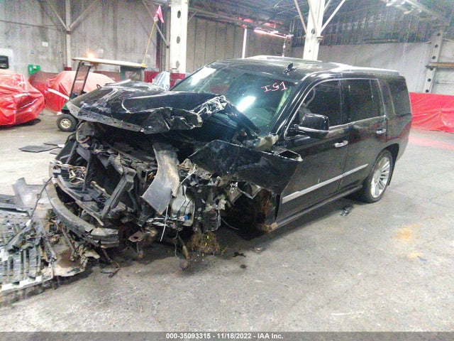 Cadillac Escalade Platinum 2017 1GYS4DKJ2HR318715 Image 2