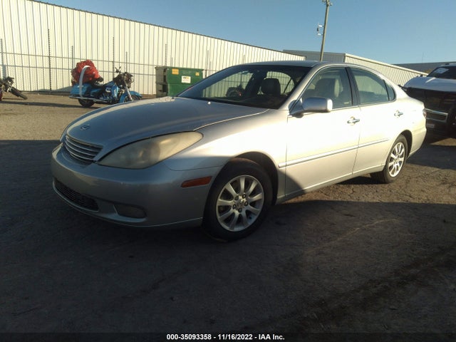 Lexus ES 300 2003 JTHBF30G436011671 Image 2