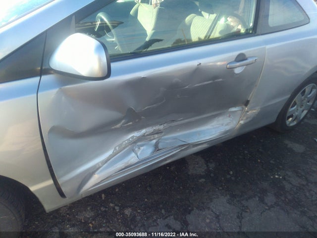 2010 HONDA CIVIC CPE LX VIN: 2HGFG1B68AH526663